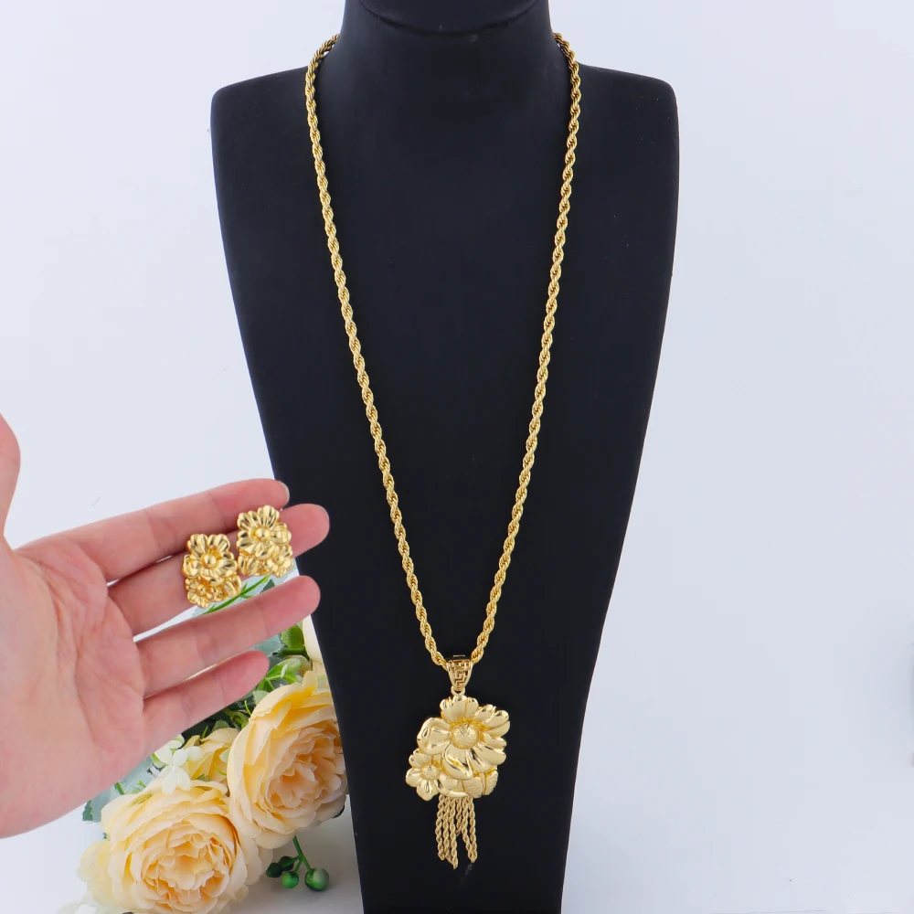 

Luxury Big Flower Earring Necklace Gold Plated Dubai Set for Women Fashion Long Chain Jewelry Accessories Apply to Party