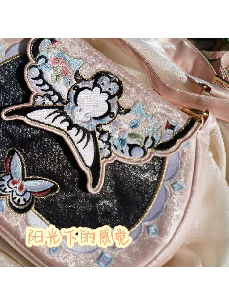 Chinese Style Elegant Classical Hanfu Girls Bag Exquisite Embroidered Swallow Butterfly Kite Spring Flower Sweet Shoulder Bag
