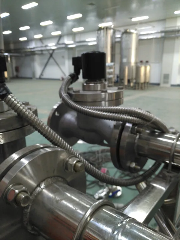 Shell-and-Tube Heat Exchanger, Fixed Tube Sheet / U-Tube / Floating Head Design, High Pressure & Corrosion Resistant