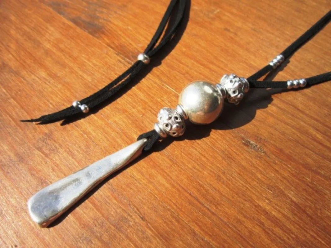 Boho Necklace, Sweater Pendant Necklace, Long Bar Beaded Pendants, Bohemian Chic Silver Necklaces for Women Teen Girls Mom