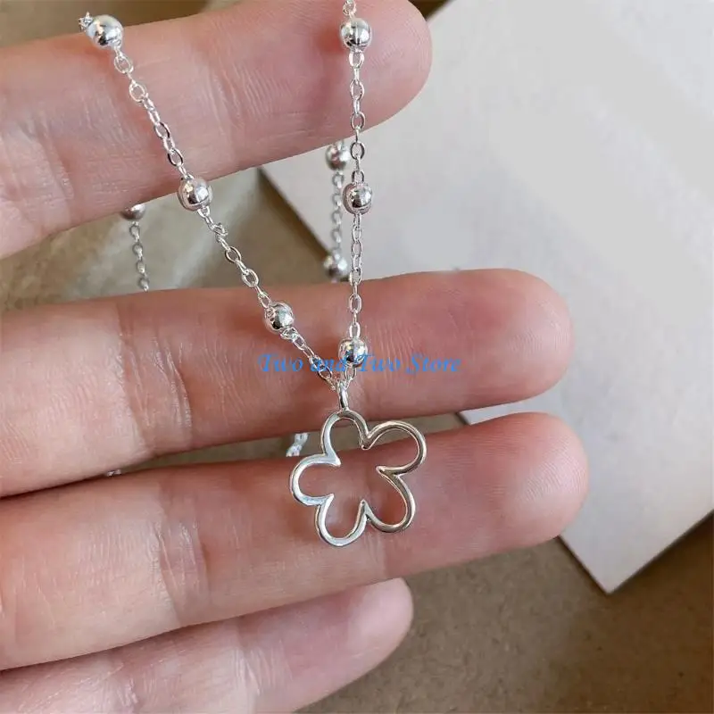HX6F Flower Charm Necklace for Women with Open Floral Pendant, Silver Tone Chain Jewelry for Daily Styling, Commute Wear and
