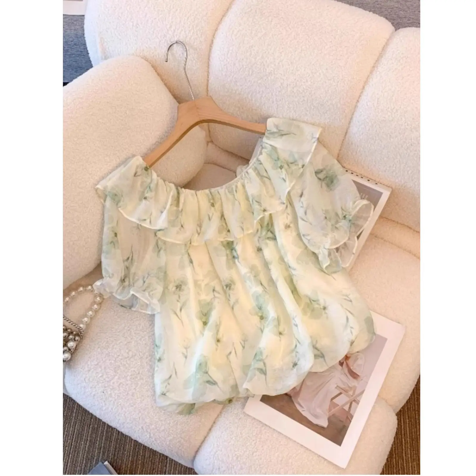 

Women Chiffon Shirt Summer New Korean Casual Loose Puff Sleeve Short Sleeve Tops Popular Versatile Print Flounce Green Coat