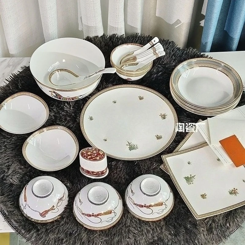 

Bone China Horse Pattern 26-Piece Dinnerware Set Bowls Spoons Plates Soup Bowls Ideal Business Event Gift