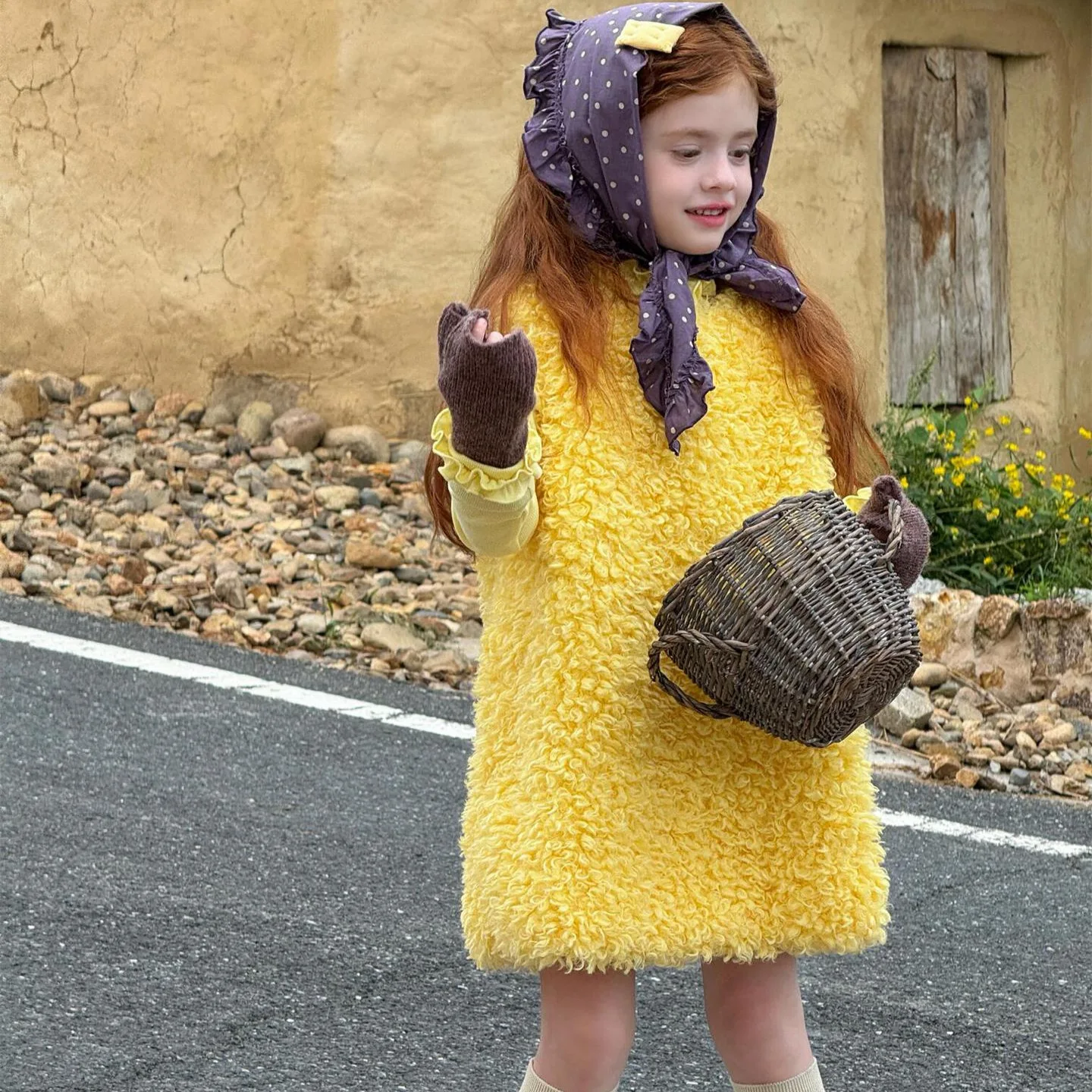 

Korean Children Clothing 2025 Autumn Winter New Girls Skirt Yellow Furry Sleeveless Cute Sweet Vest Dress