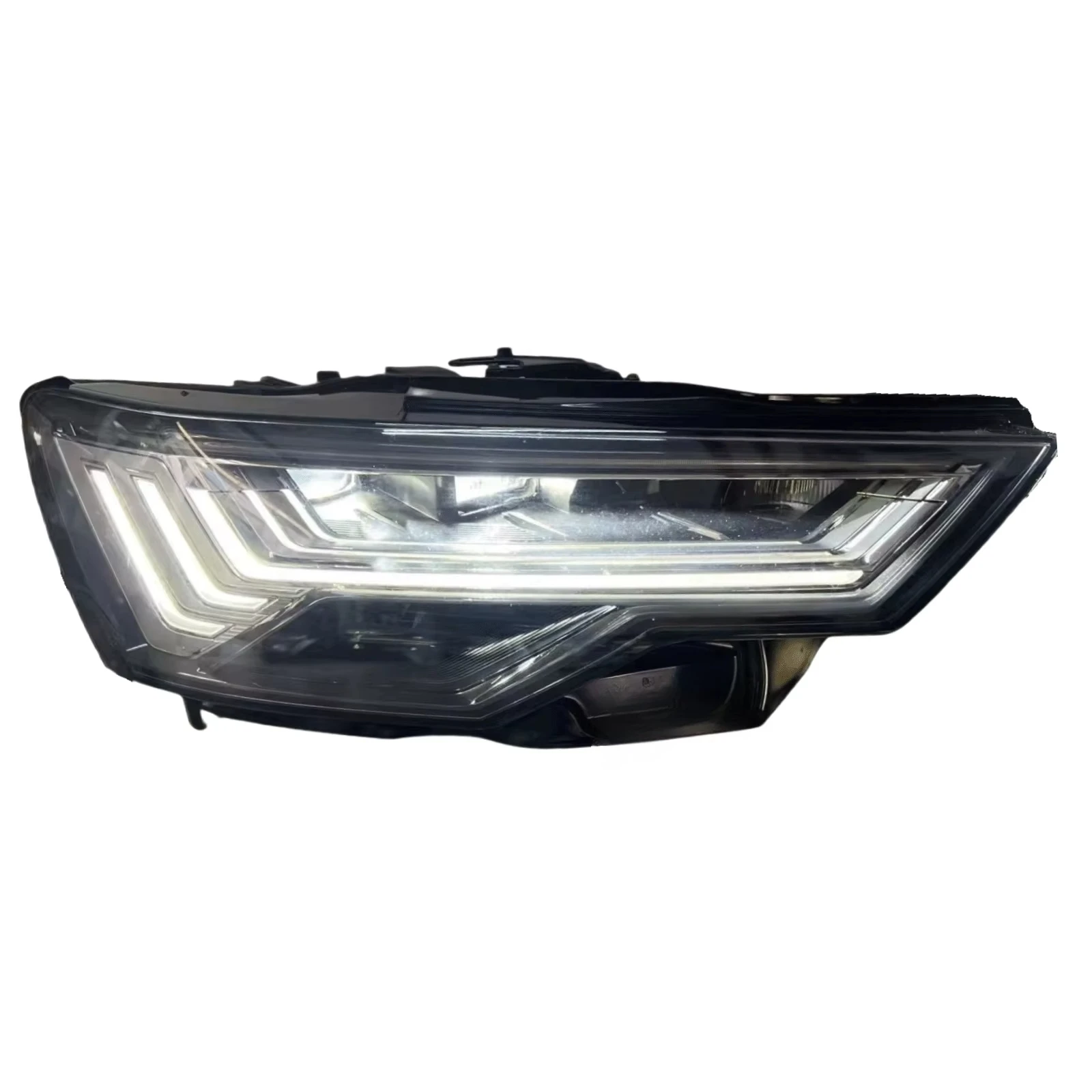 Hot Selling Headlamps Suitable for A6 C8 Original Use High-definition matrix Led Headlights