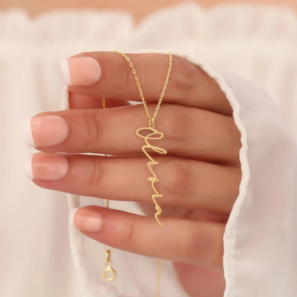 Customize Personalized Vertical Name Necklaces, Simple And Stylish Collarbone Chain Pendants, Women\'s Jewelry, Holiday Gifts