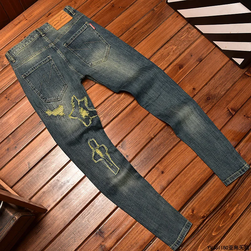 Jeans rasgado masculino, Patch bordado, Elástico, Liso, Apertado, Moda de rua, Tendências, Locomotiva, Calça casual