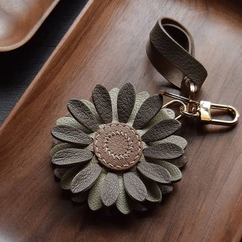 Handmade Genuine Leather Car Key Holder Pendant Rearview Mirror Simple Creative Gift