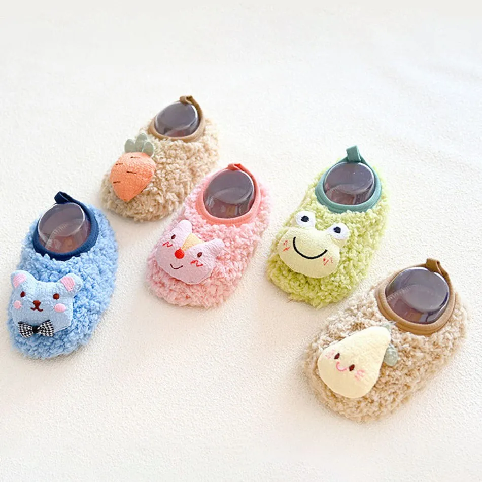 Toddler Floor Socks Boys Girls Frog Bear Carrot Pear Sponge Soft Sole First Walkers Kids Fleece Winter Prewalker Children Shoes