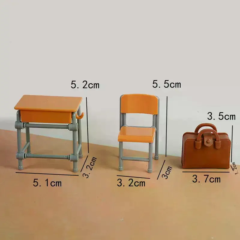 1:12 ตุ๊กตาจำลองขนาดเล็ก ชุดเฟอร์นิเจอร์ห้องเรียน โต๊ะ กระดานดำ กระเป๋าหนังสือ ของตกแต่งบ้าน ของเล่น อุปกรณ์เสริมบ้านตุ๊กตา