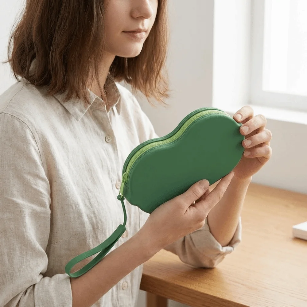 Solid Color Silicone Glasses Bag Zipper Closure Shockproof Shell Sunglasses Case with Lanyard Soft Texture Eyewear Organizer