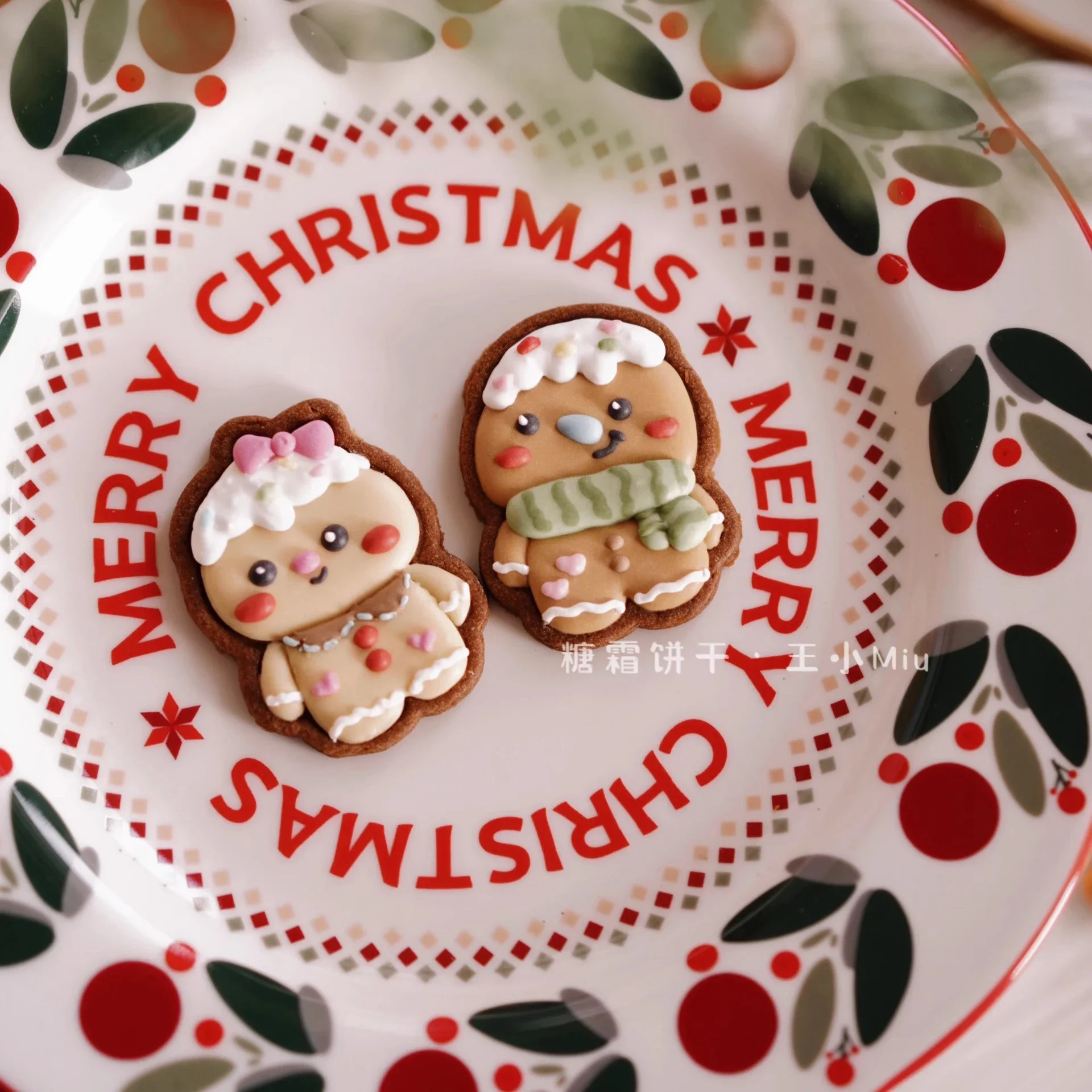 Christmas Cute Gingerbread Man Cookie Cutter Xmas Gingerbread Woman Biscuit Stamp DIY Fondant Cake Baking Tools And Accessories