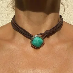 Nuova collana con ciondolo turchese in corda di pelle stile bohémien per accessori per collane di gioielli Vintage semplici per ragazze da donna