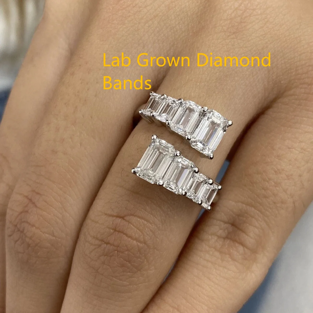 

2.9ctw Total 8pcs Emerald Shape Diamond Lab Grown Diamond Wrap Ring DEF VS-VVS In Platinum 950 Wedding Band For Lady