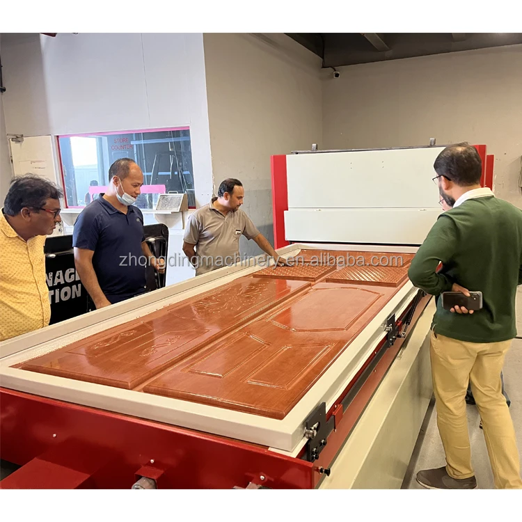 Machine à plastifier sous vide Machine à plastifier le bois Machine à plastifier les placages bois