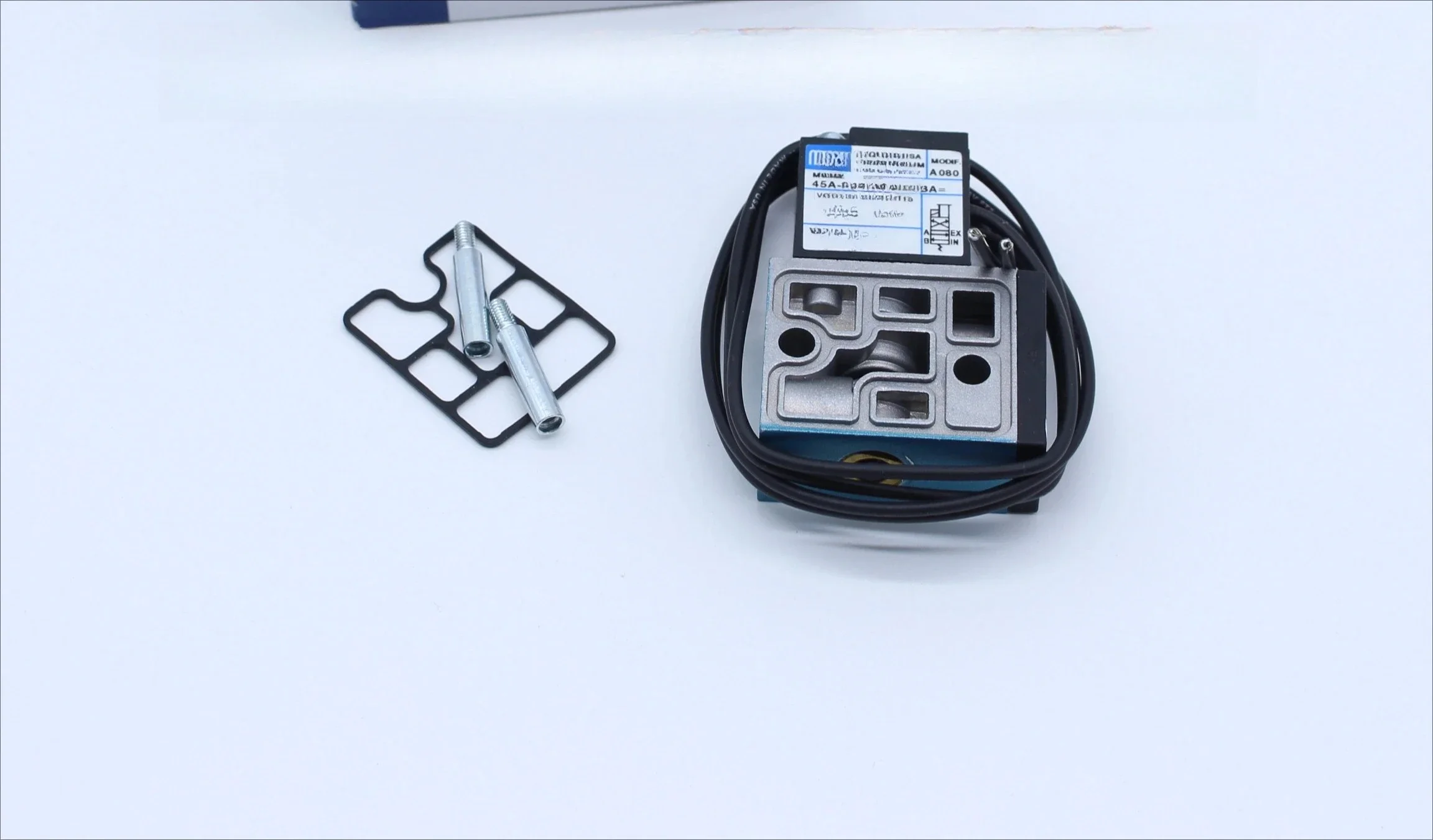 

Electromagnetic valve 45A-SC1-DDAA-1BA/DDAJ-1JM/DDFJ-1KJ/SA1-DFFJ-1JB/1KA