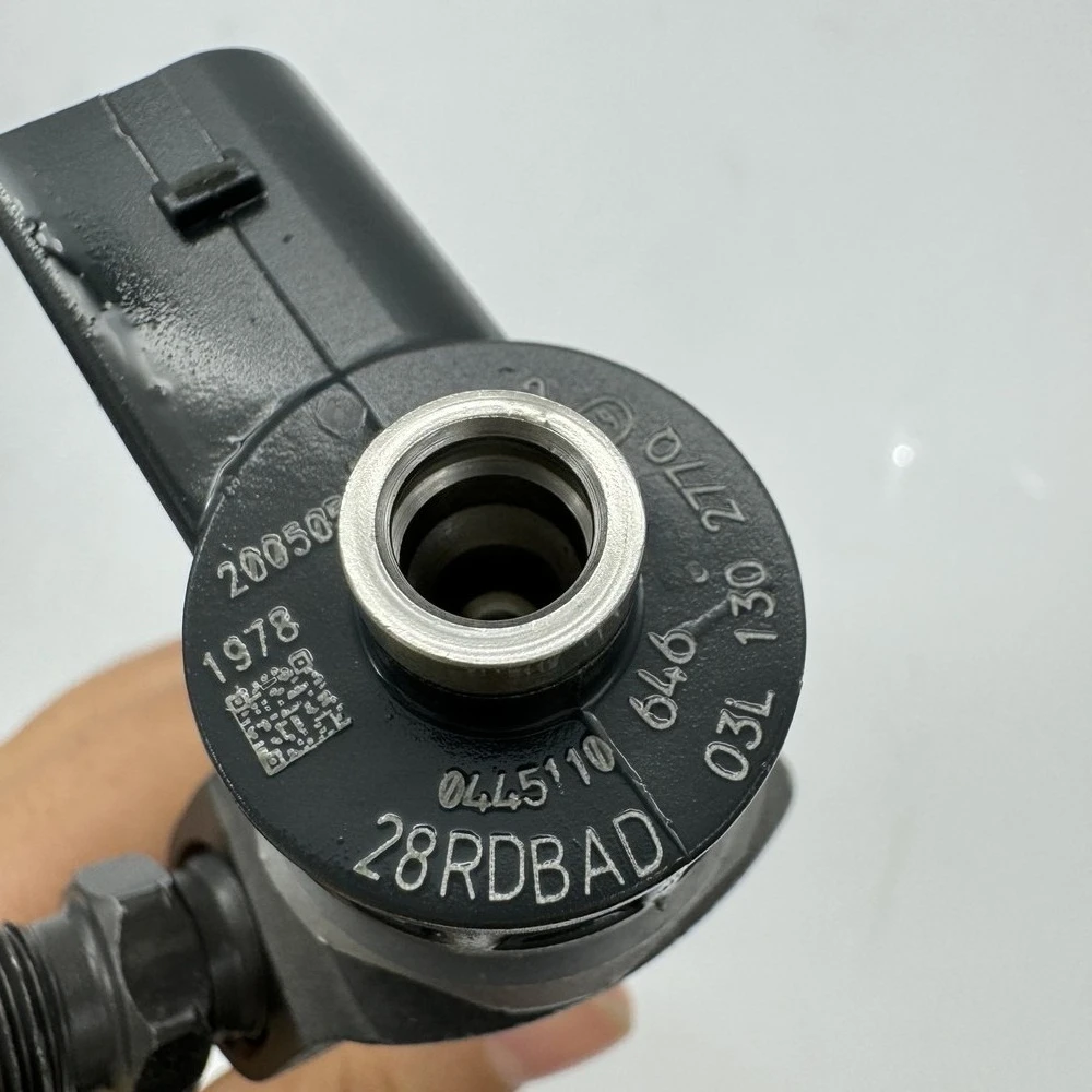 For 0445110646 Shumatt Diesel Brandstofinjector Oe 03l 130 277 Q 03l 130 277 J Compatibel Met 0445110647 0445110688 0445110689
