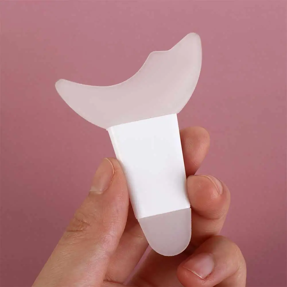 Easy Lazy Makeup Aids Assist Beginner Women Applicator Mascara Baffle Beauty Tool Eyeliner Template Eyeshadow Shaper Pad