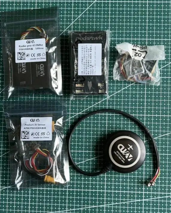 

CUAV Autopilot Pixhawk PX4 Flight Controller Pixhawk 2.4.7+ RGB+Power Supply Module + M8N GPS+2pcs 100mW 433MHz Radio Telemetry
