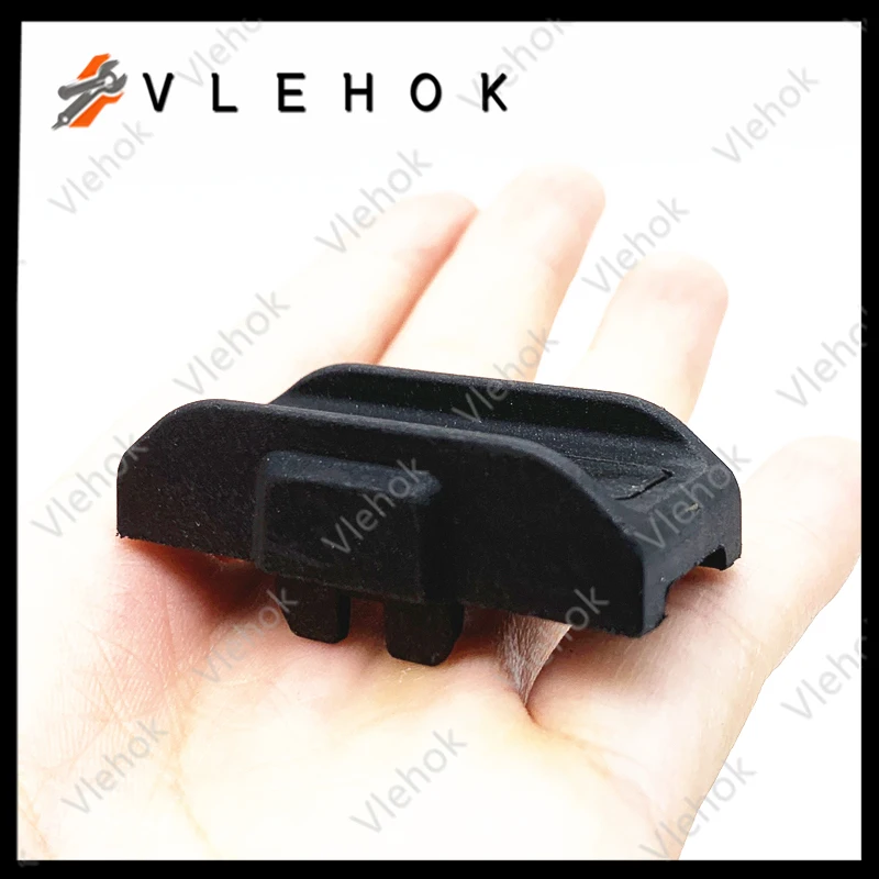 Magnet Holder For  DCD797 DCD796 DCD795  DCD735 DCD732 DCD730L DCD730 DCD720 DCD737 DCD735L DCF895 DCF887 DCF886 N095778