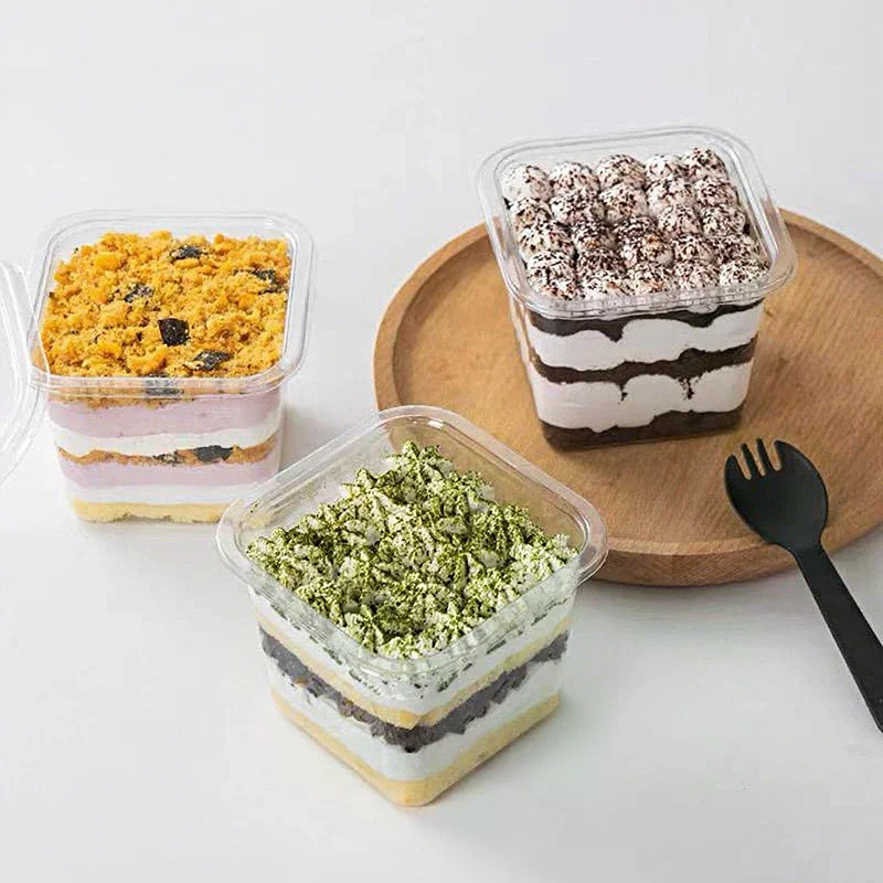 

50Pcs Plastic Dessert Cups With Lids 400ml Reusable Cupcake Container Clear Square Single Dessert Box Sealed Mousse Cake Box