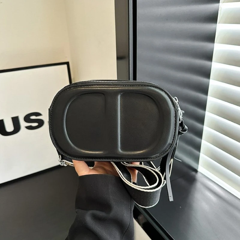 

Stylish Luxurious Convenient Popular Sophisticated Crossbody Elegant Presbyopic Graceful Stylish Female Bag