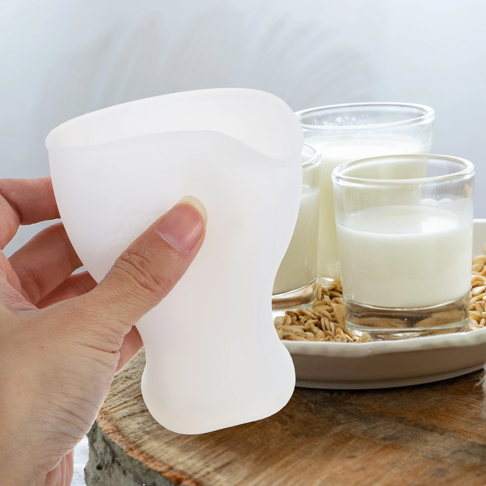 

Milk Container Jar Coffee Cup Pitcher Multi-use Silica Gel Latte Creamer Safe Light Compact Size Easy Storage Travel Effortless
