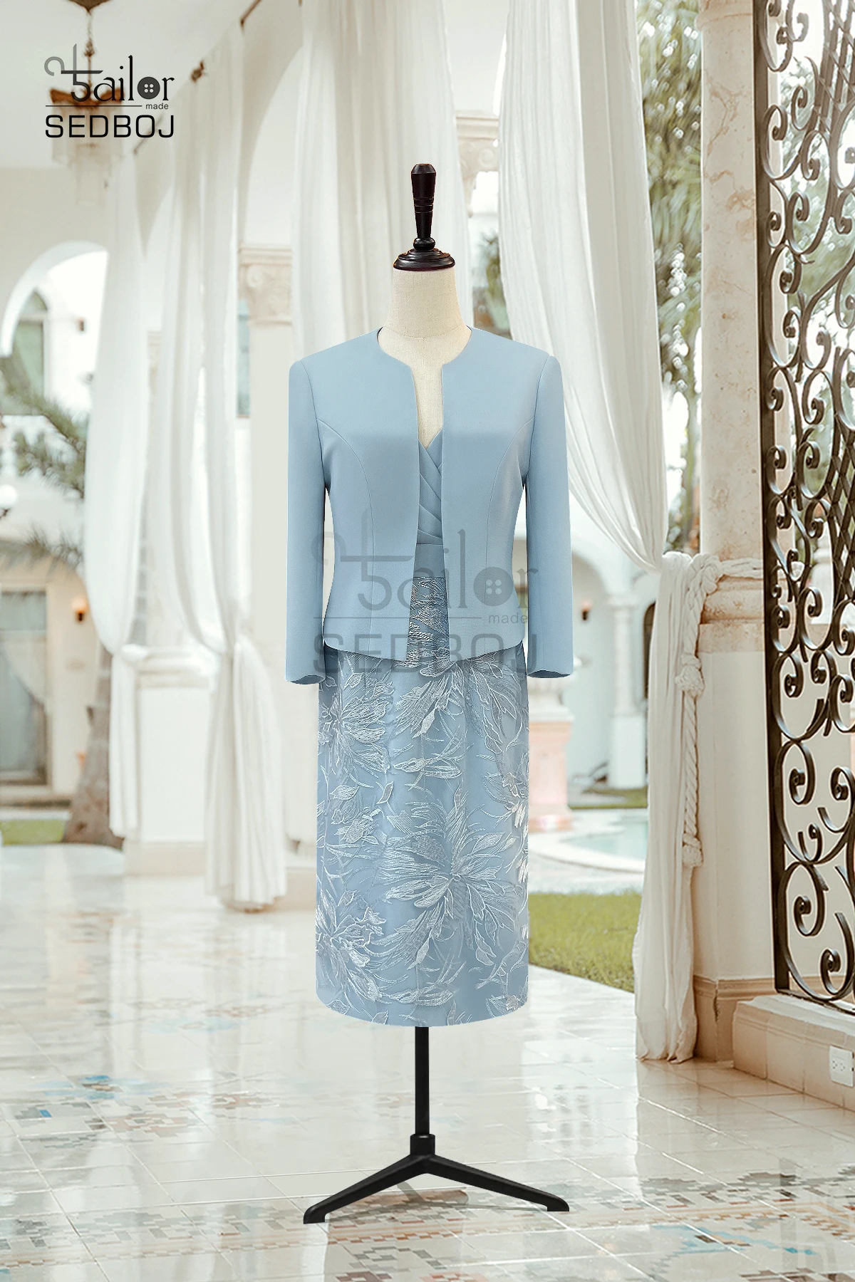 

Customized light blue lace nail bead two-piece set for bride mother dinner party with jacket set