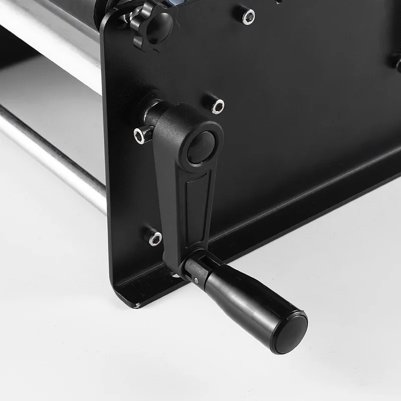 DN-MT-40 آلة وضع العلامات اليدوية دليل آلة وضع العلامات على الزجاجات المستديرة آلة وضع العلامات ذاتية اللصق شفافة صغيرة بسيطة