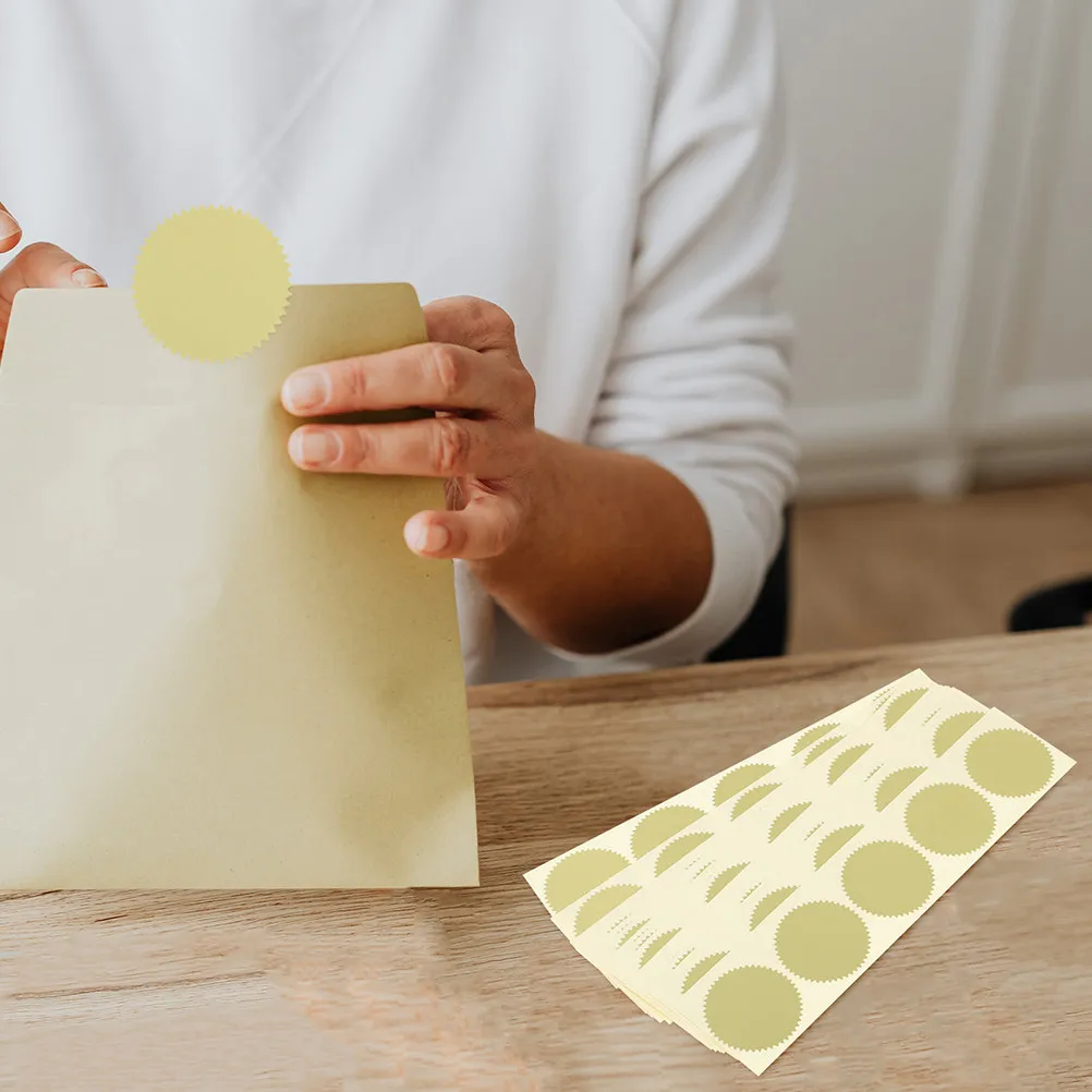200Pcs Self Adhesive Embossing Seal Stickers Blank Round Scalloped Edge Gold for Certificates Awards Graduation Office Tamper 5