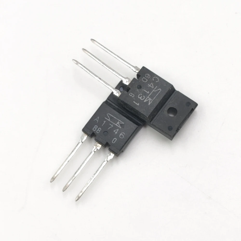 

Пара трубок триодного транзистора A1746 C4131