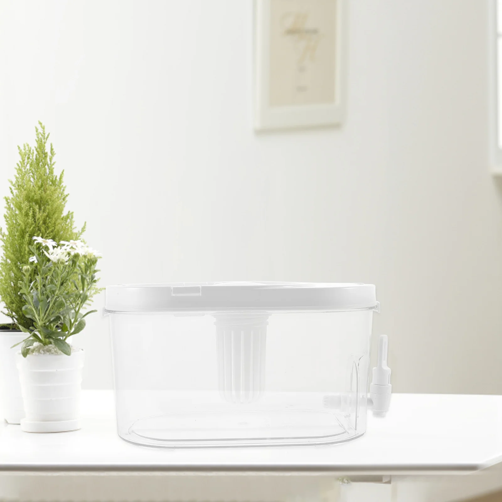 

Large Capacity Refrigerator Beverage Juice Container Milk Tea Storage With Spigot Anti-Blockage Faucet Water Dispenser For