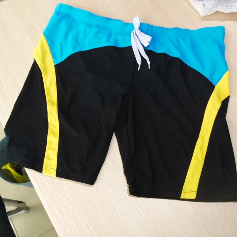 2026 men's four-quarter medium-length trunks with triangular lining mesh color matching swimming trunks UXH238