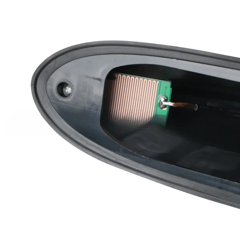 Car Decoration Shark Fin Antenna with Special Antenna for Signal Reception; Roof Tail Antenna Is Modified Without Punching