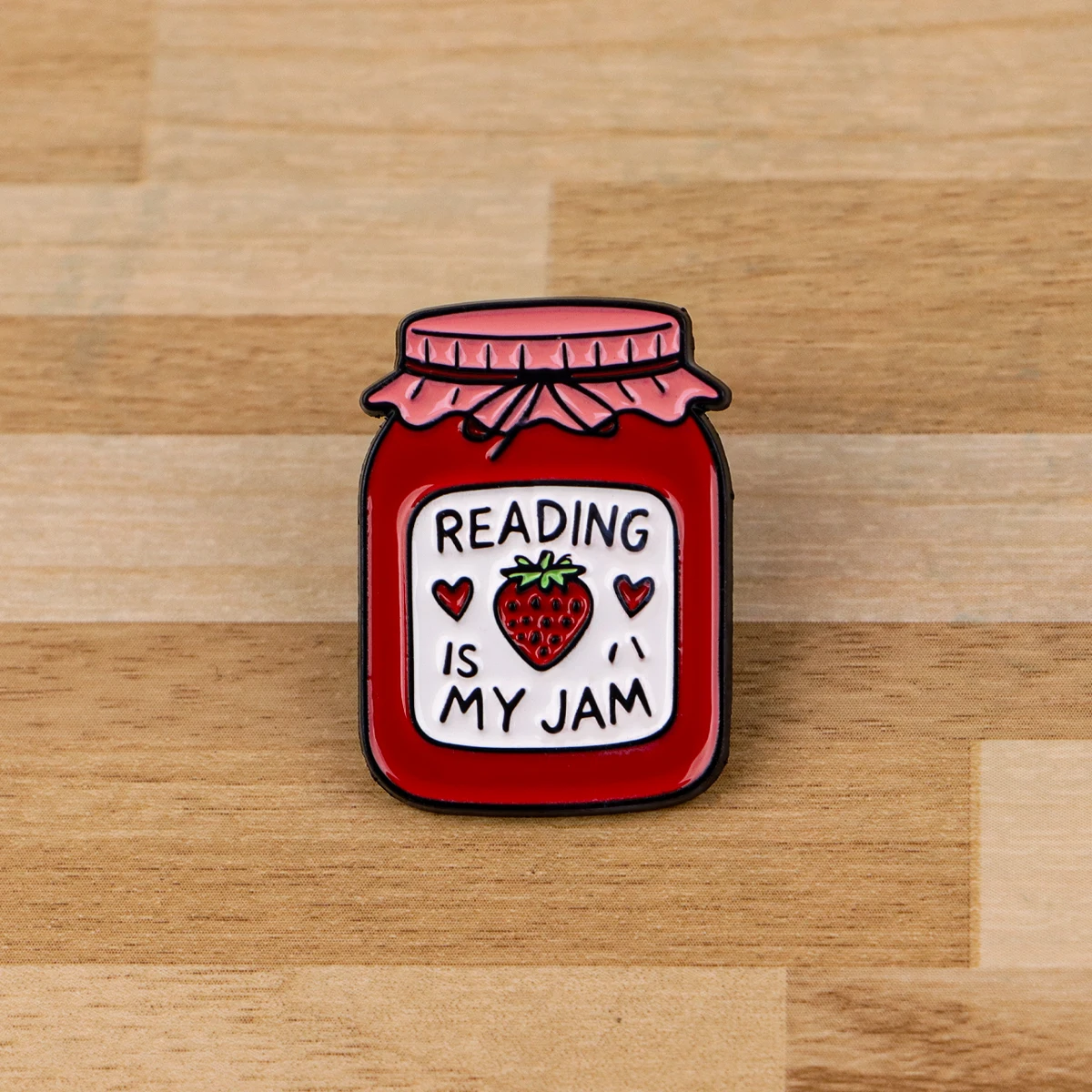 I NEED COFFEE TO FOCUS Metal Badges Soft Enamel Pin Women Men Lapel Pins for Backpacks Badges Jewelry Accessories