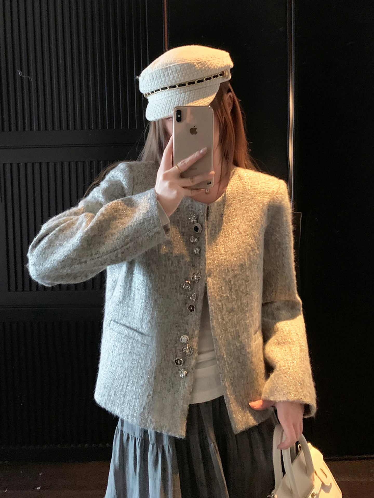 

Элегантное короткое шерстяное пальто для женщин с блестящими пуговицами, асимметричным дизайном, в винтажном стиле, для повседневной носки, с эффектом полимерной окраски