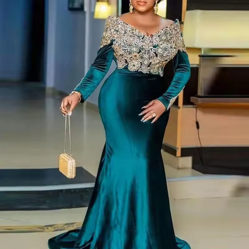 

2026 Aso Ebi Formal Wedding Reception Gown Beaded Velvet Plus Size Long Sleeves Mermaid Prom Dress African Women Evening Dresses
