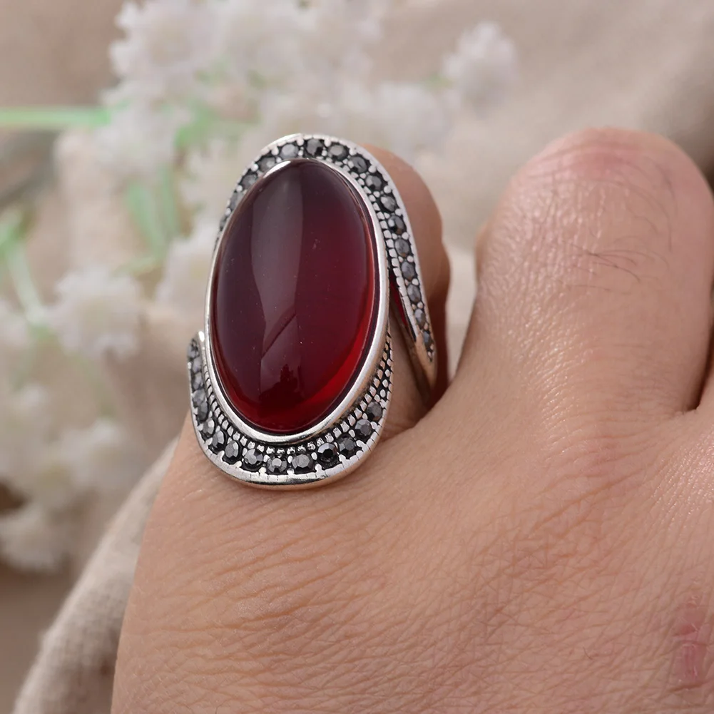 Retro Personality Exaggeration Garnet Stone Thai Silver Female Finger Ring Hot Sell Gifts For Women No Fade