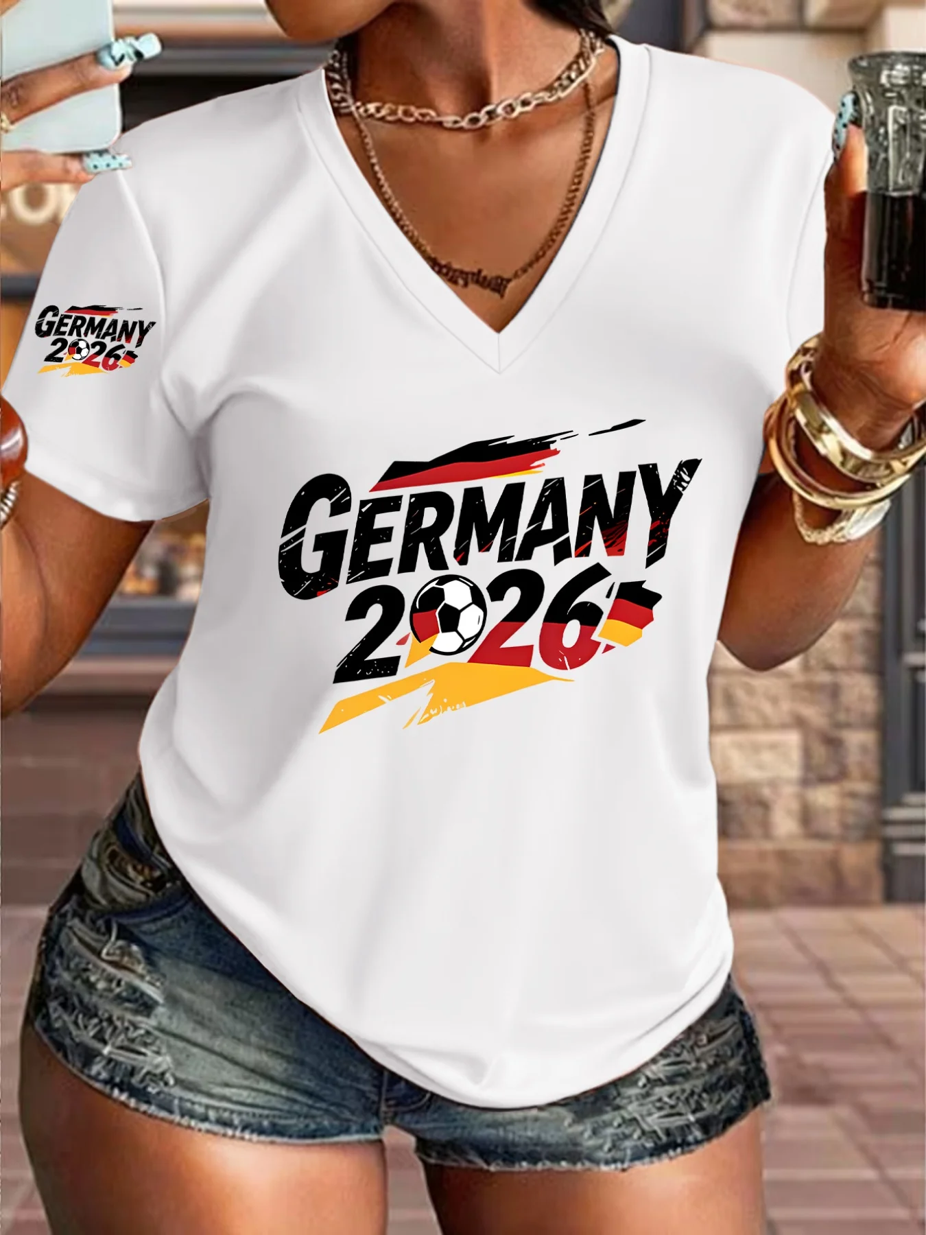 The Fashionable Design of The 2026 Football Themed V-neck T-shirt in Germany Showcases Enthusiasm, With a New Summer Women's Top