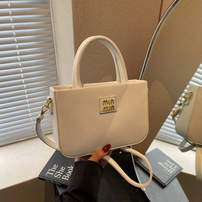 

Popular Classic Leather Women's Tote Bag High-End Luxury Brand Elegant Fashionable Refined Artistry Vintage Daily Bag​