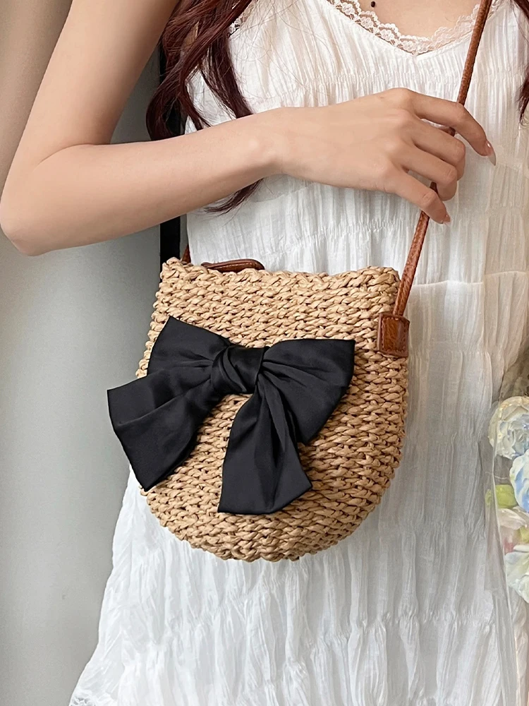 

Trendy Bow Straw Summer Shoulder Crossbody BagsWomen Tote Handbags and PursesNew Ladies Messenger Beach Bag High Quality