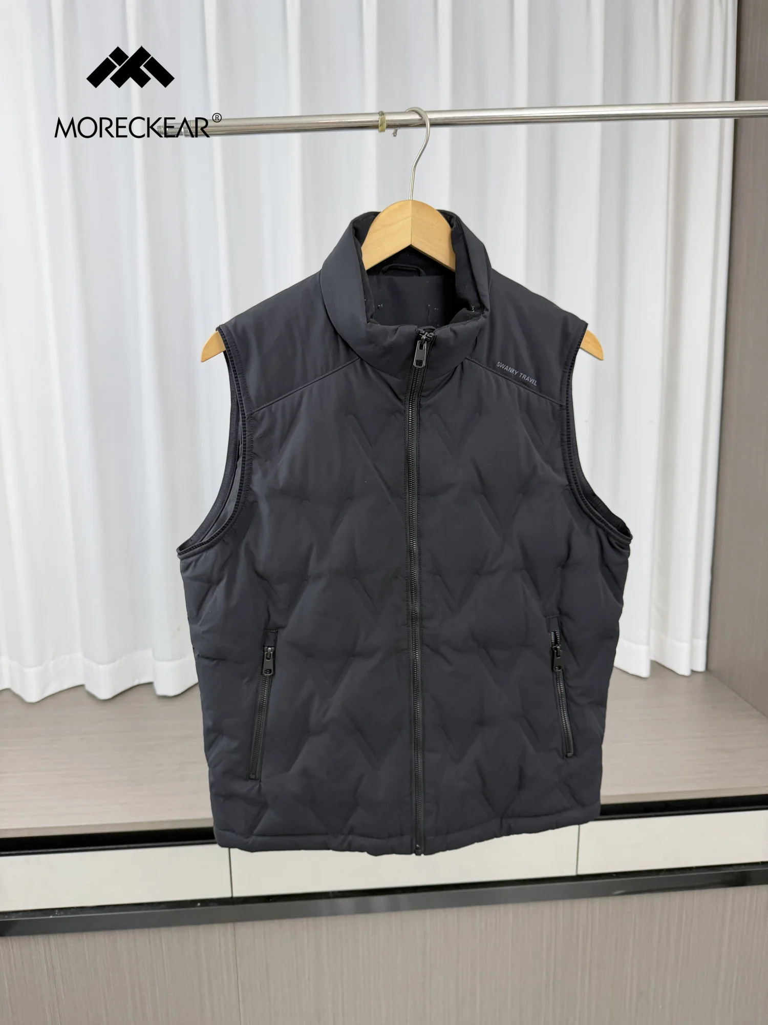 Lightweight Padded Stand Collar Men's down Vest Fashionable Urban Style Outdoor Thermal Vest for Autumn And Winter