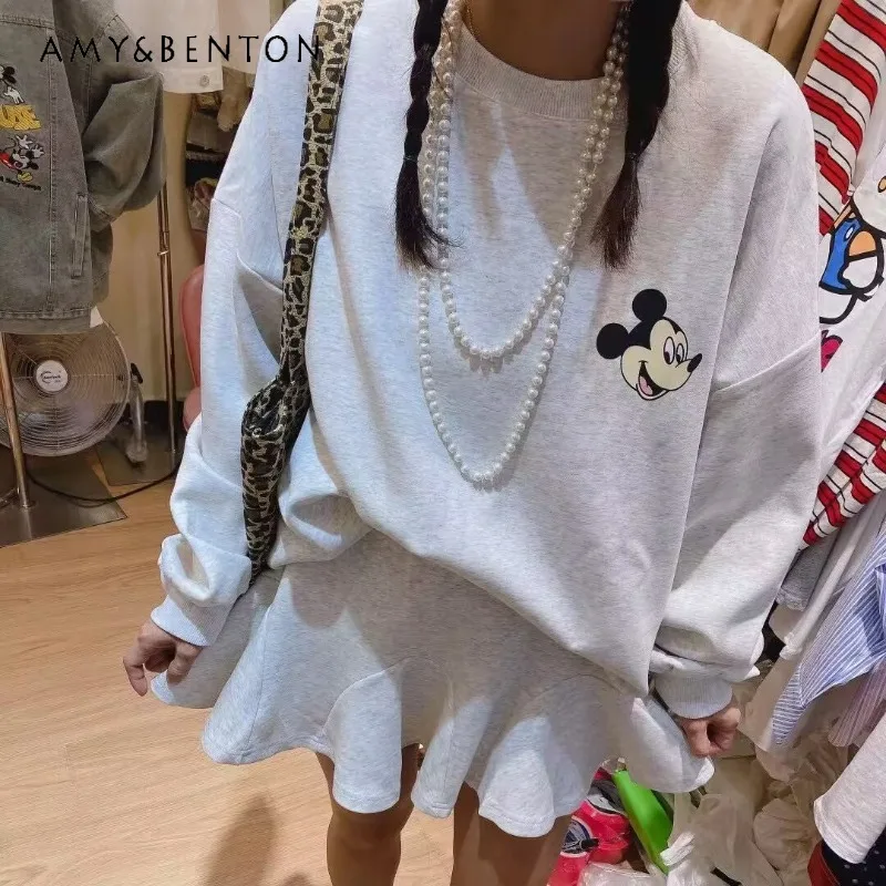 

Fashion Round Neck Streetwear Chic Sweet Style Sweatshirts With Short Skirt Set A-line Fishtail Skirts Two-piece Outfits Female