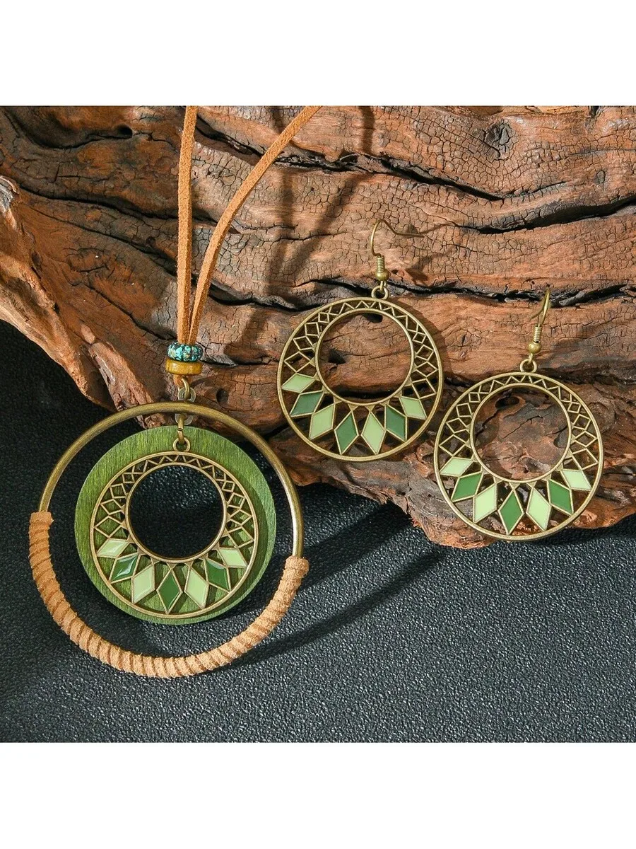 

Bohemian Green Geometric Circle Earrings And Necklace Set For Women