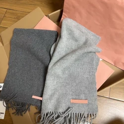 Winter Mode AC Schal Frauen Warme Pashmina Weibliche Schals Wraps Bufanda Quasten Schal Lange Haarigen Luxus Marke Schal Solide