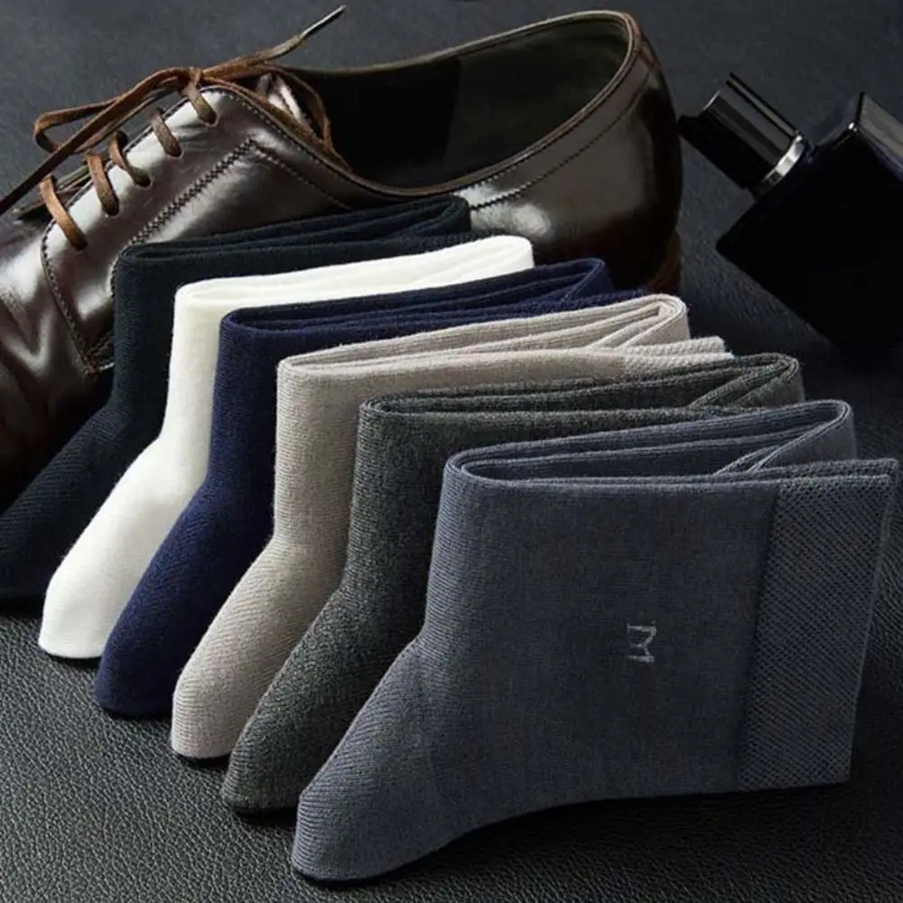 Soft Letter Men Business Cotton Socks Solid Color Thin Men's Mid Tube Hosiery Simple Non-Slip Running Ankle Socks Business