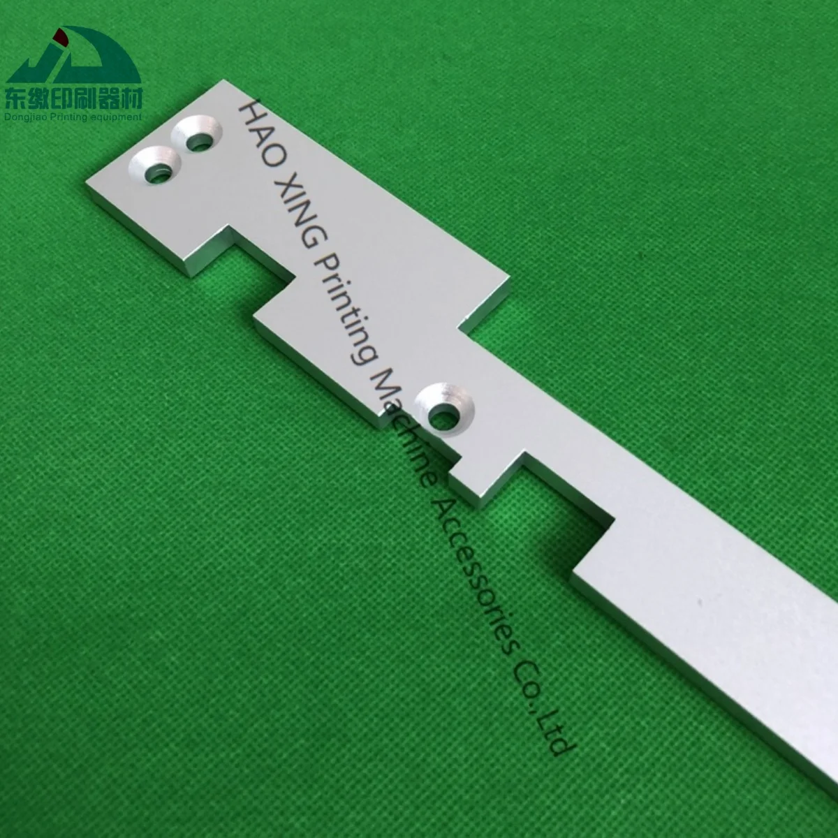 

Printing Machine Parts Hot Sale 1 Piece Insulator Support 8PT545.01 for Mitsubishi Printing Accessories Copper Busbar Holder
