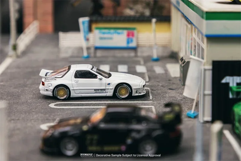 Tarmac Works x TOYOTIRES 1:64 Pandem RX-7 FC3S White Diecast Model Car