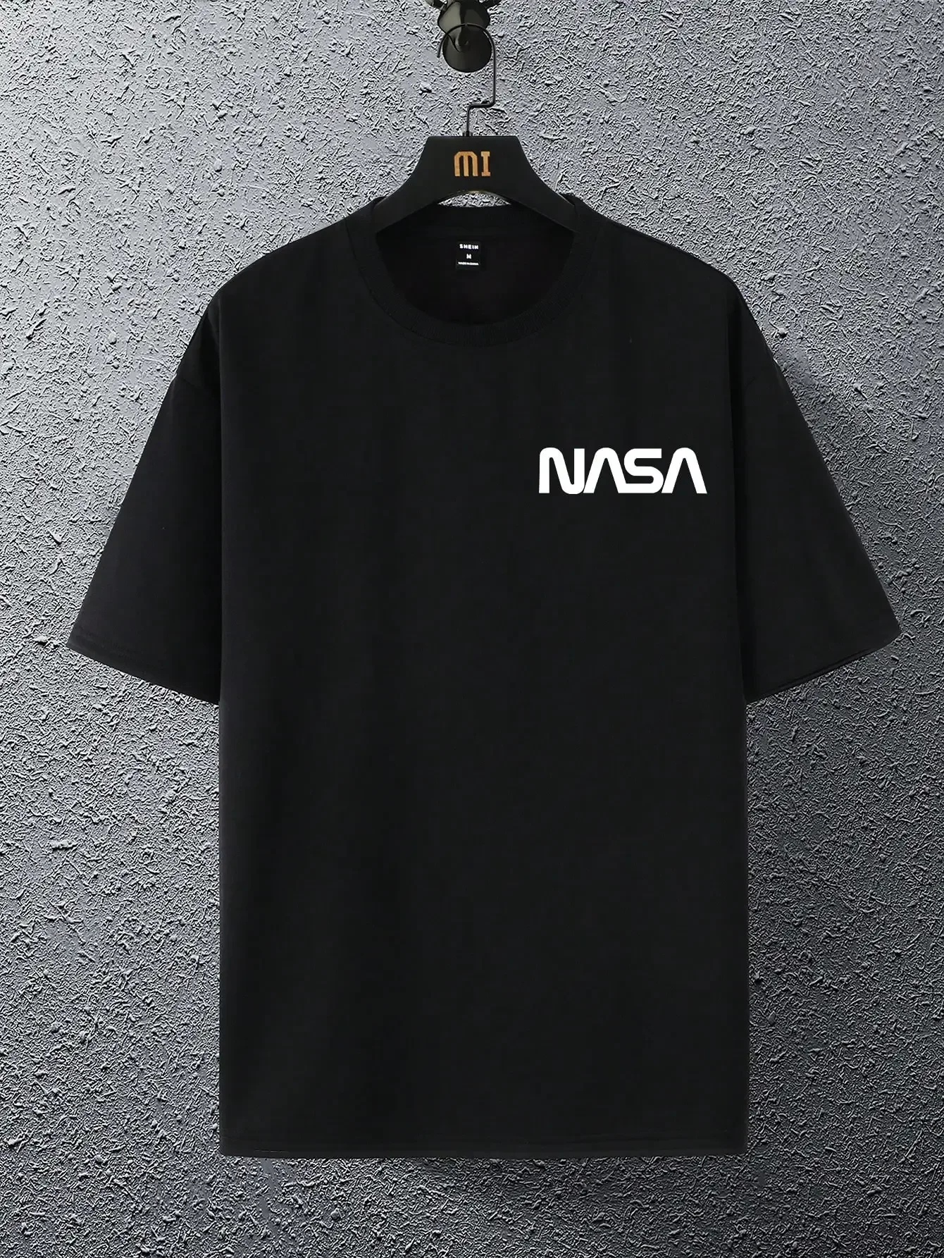 Manfinity Homme Men\'s Summer Astronaut Pattern Printed Round Neck Casual Short Sleeve T-shirt with Slogan, Suitable for Friends