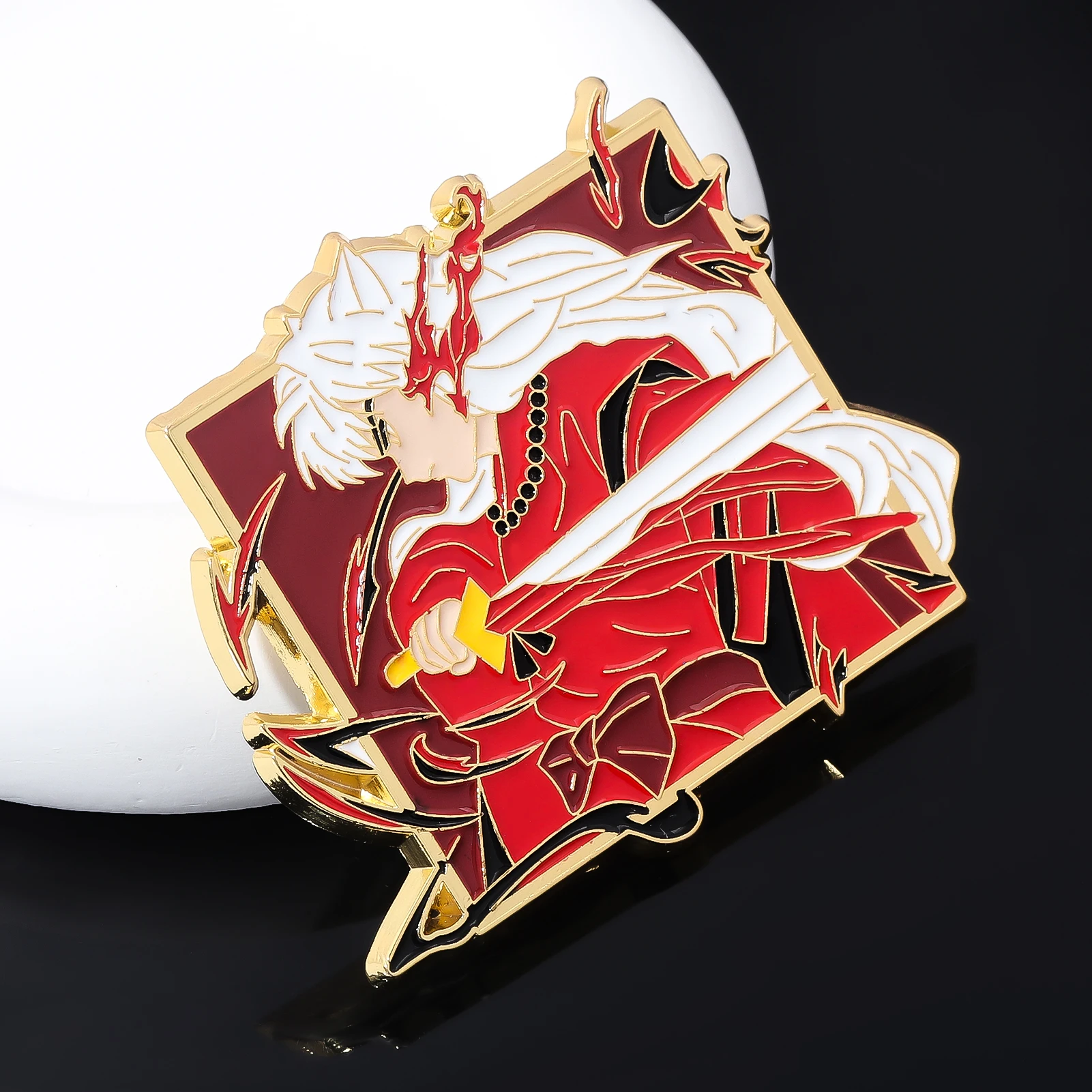 Japanese Anime Inuyasha Sesshoumaru Brooch Pin Cosplay Costume Props for Women Men Metal Badge Pins Alloy Brooches